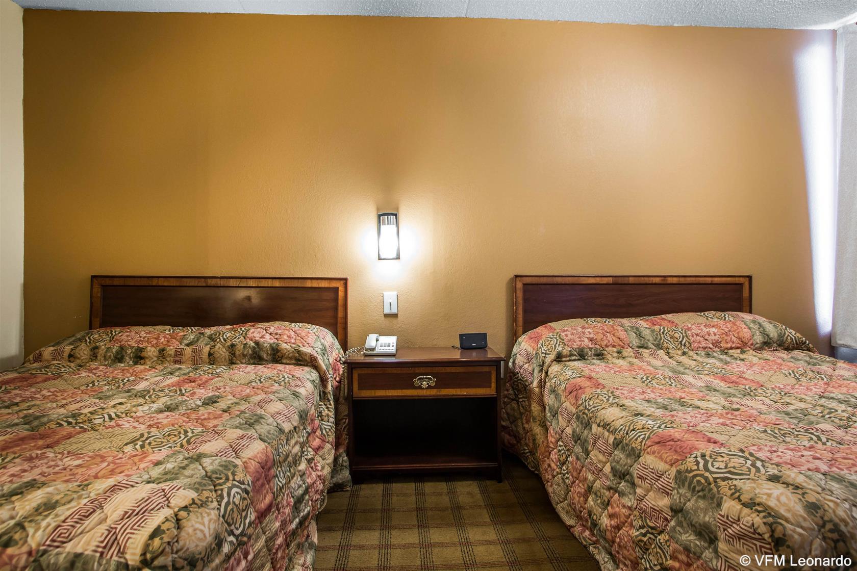 Rodeway Inn Хаммонтон Экстерьер фото
